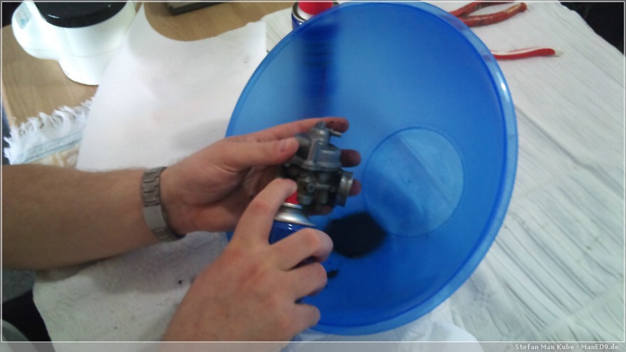 {hbc} groben Schmutz entfernen