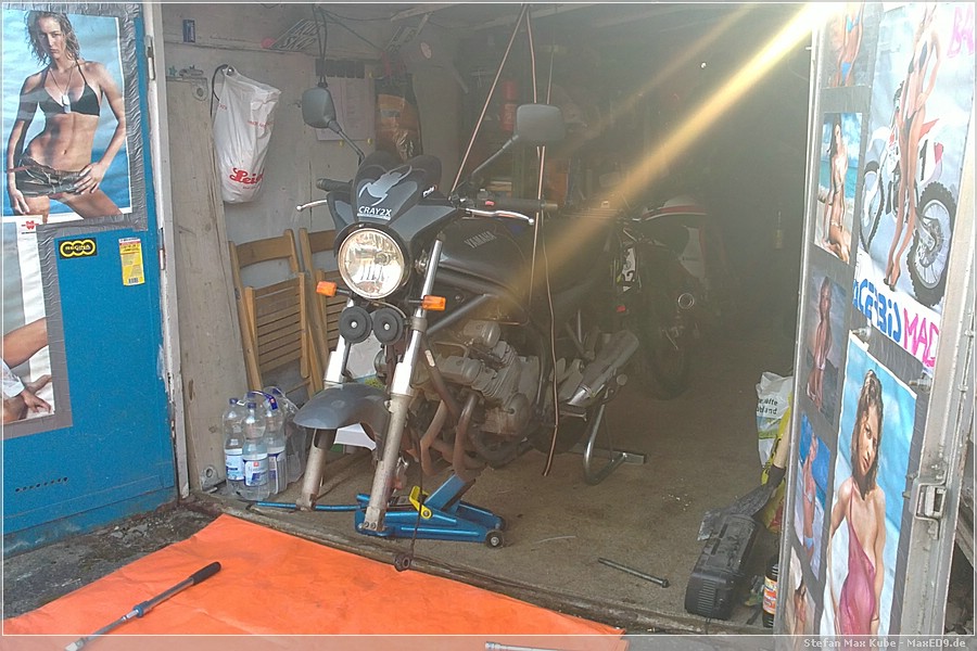 {anl} Yamaha aufgehangen