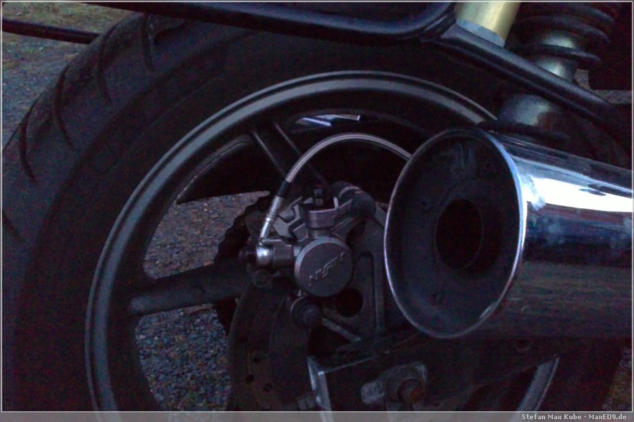 {zra} Stahlflex hinten