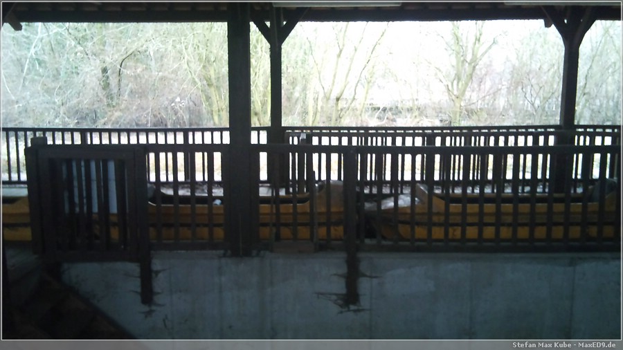 {kf} Wildwasserbahn-Bahnhof