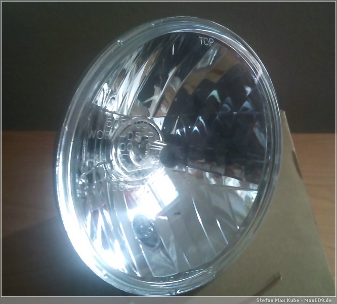 {unp} Klarglasscheinwerfer