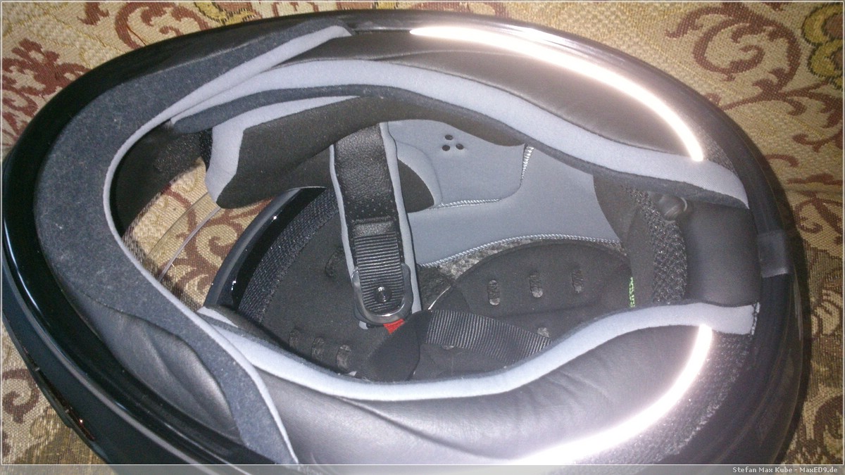 fertig, links oben Mikro, rechts USB-Buchse