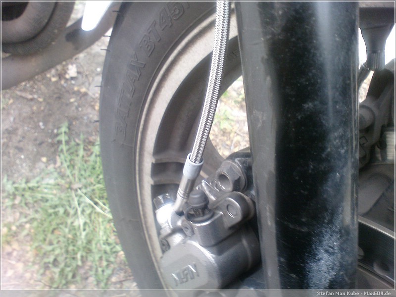 {op} Stahlflex rechts vorne