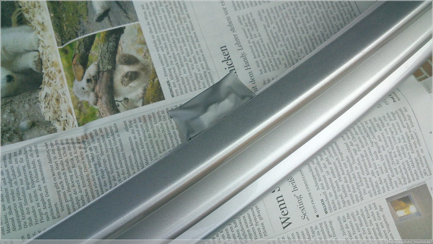 abgeklebte Haltenase