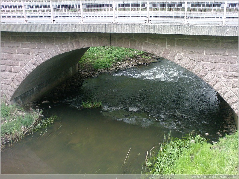 {10ygc} Brücke beim Heureka