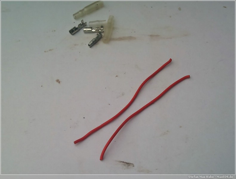 {yk} 2 Stück pro Y-Kabel