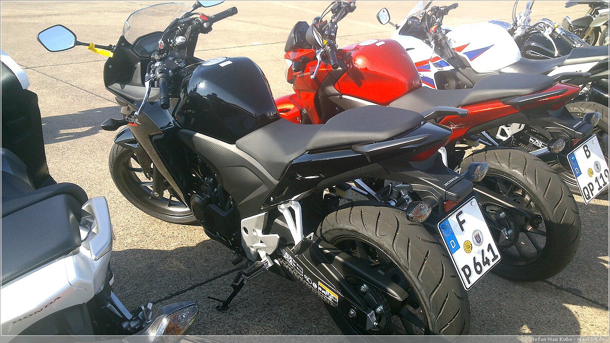 aufsitzen und losfahren