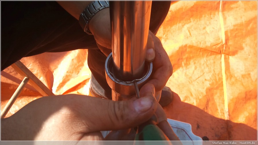 {sfg} Anschlagring entfernen