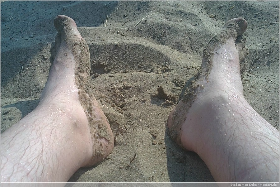 {msb} Sand zwischen den Zehen
