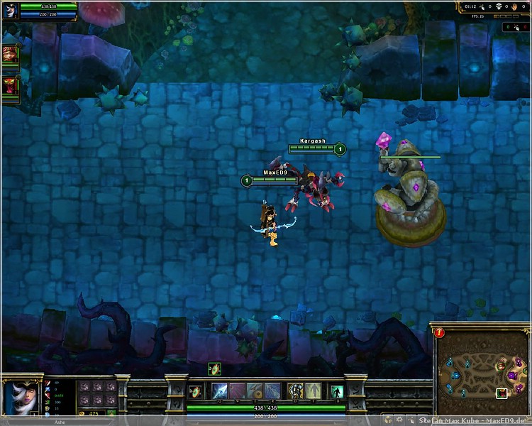 {lol} warten auf die Vasallen an einem Turm