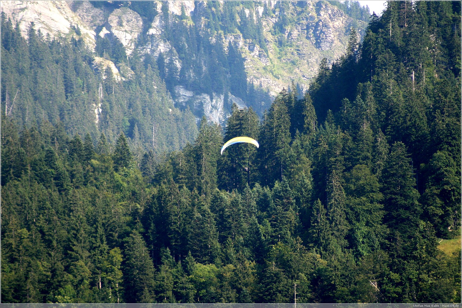 Paragliding