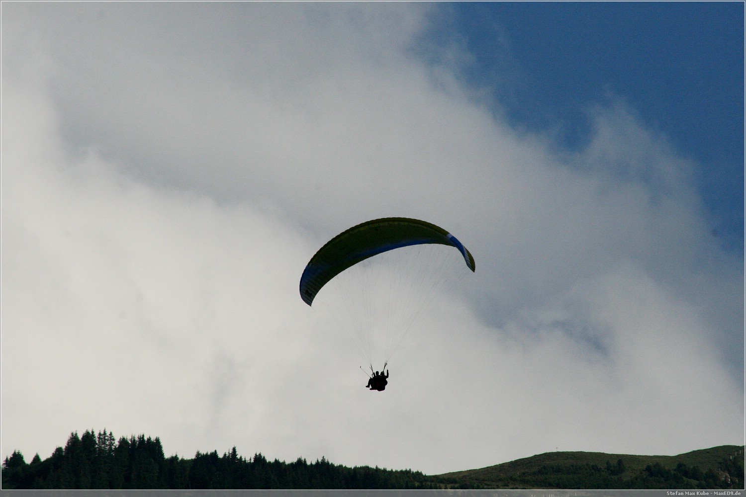 Paragliding