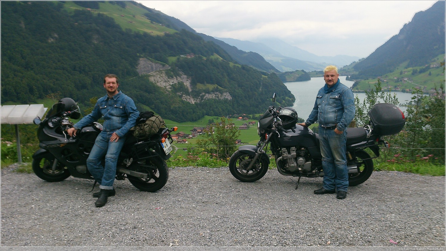 Blick über den Lungerersee