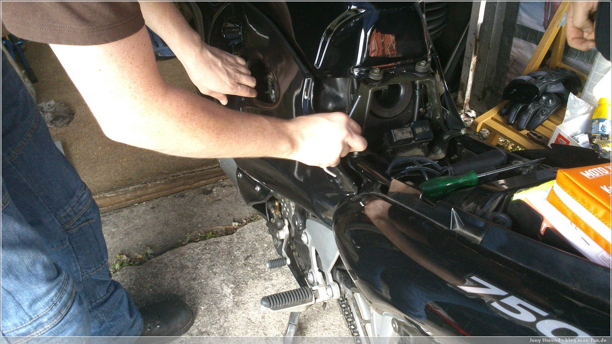 Verkleidung muss weg