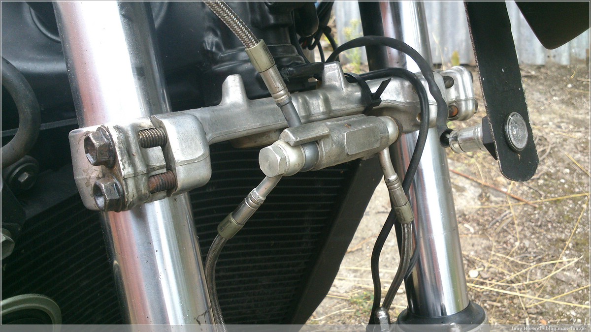 Stahlflex-Bremsleitungen